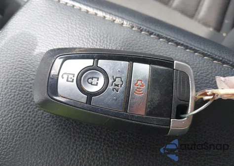 2019 Ford Fusion Hybrid Se z USA, uszkodzony, nr VIN 3FA6P0LU4KR166843